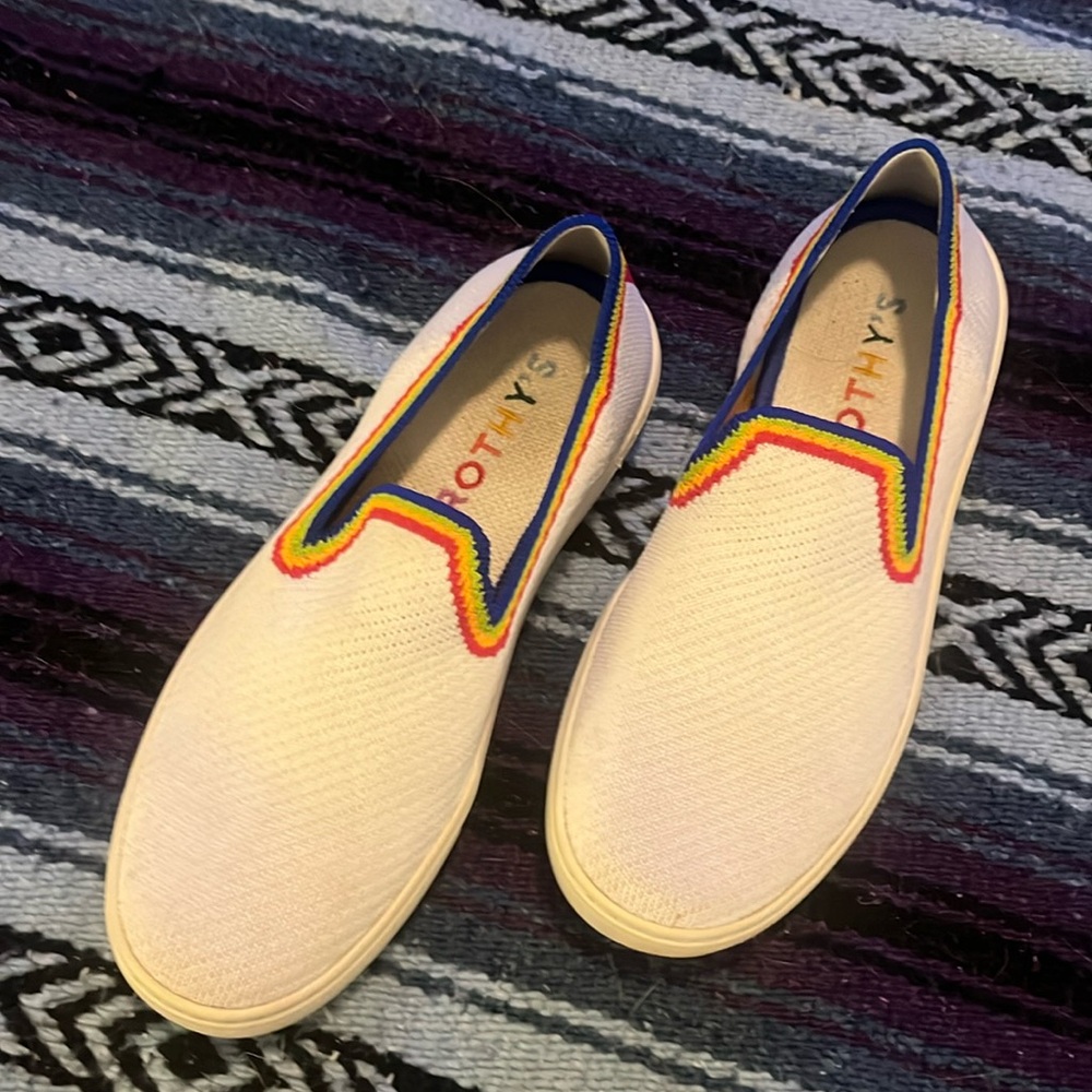 Rothy's The Sneaker WHITE RAINBOW Limited Edition. Women size 6.5